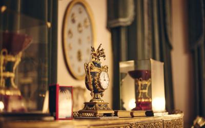 A Glimpse into Grandeur